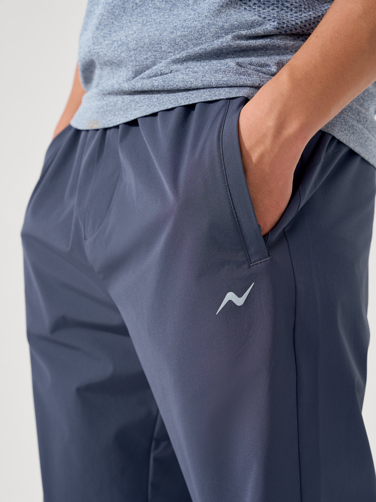 Quần gió jogger nam dệt thoi phong cách Athleisure