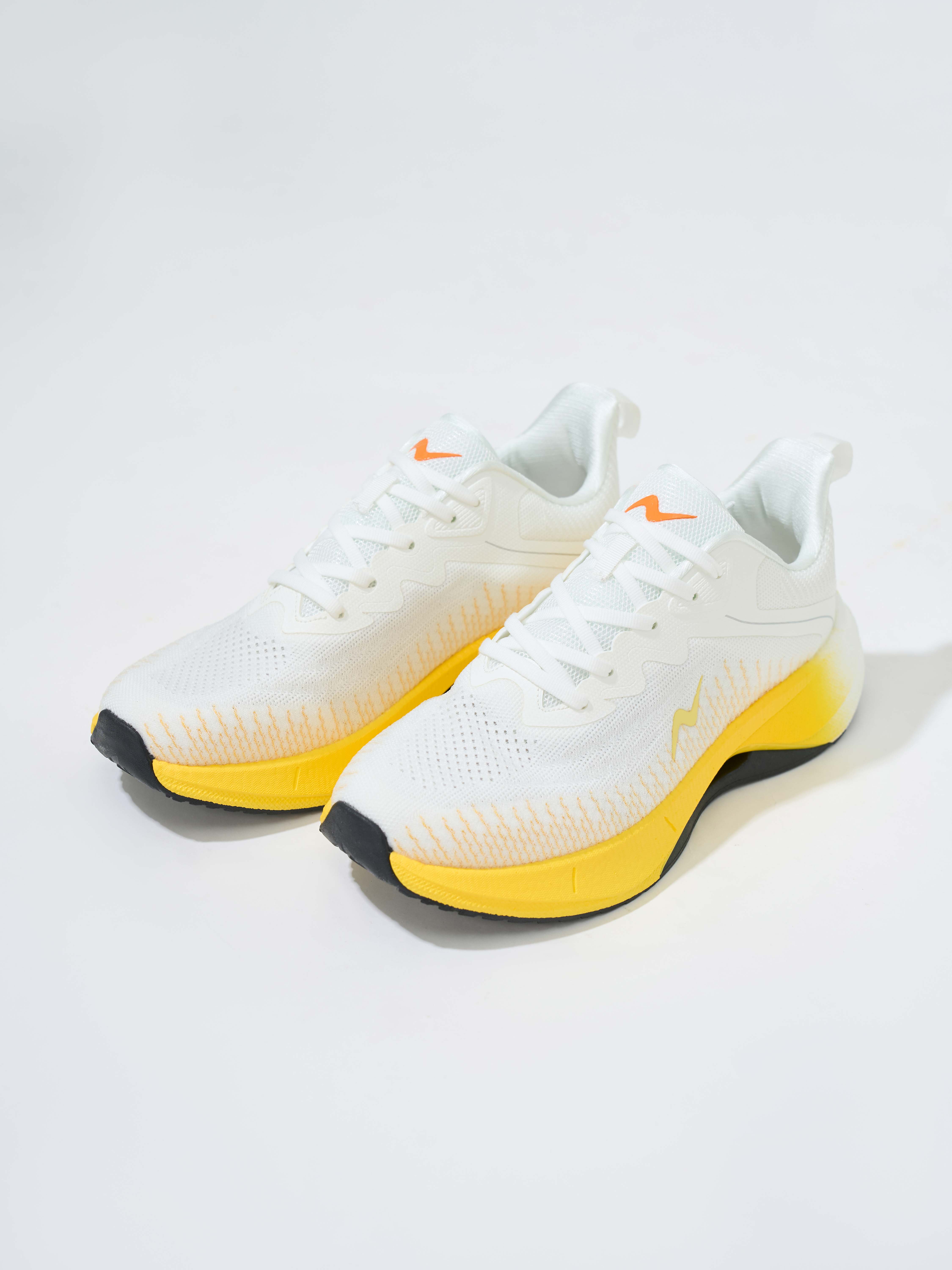 Giày Chạy Bộ Nam Siêu Nhẹ Velocity Knit Runner