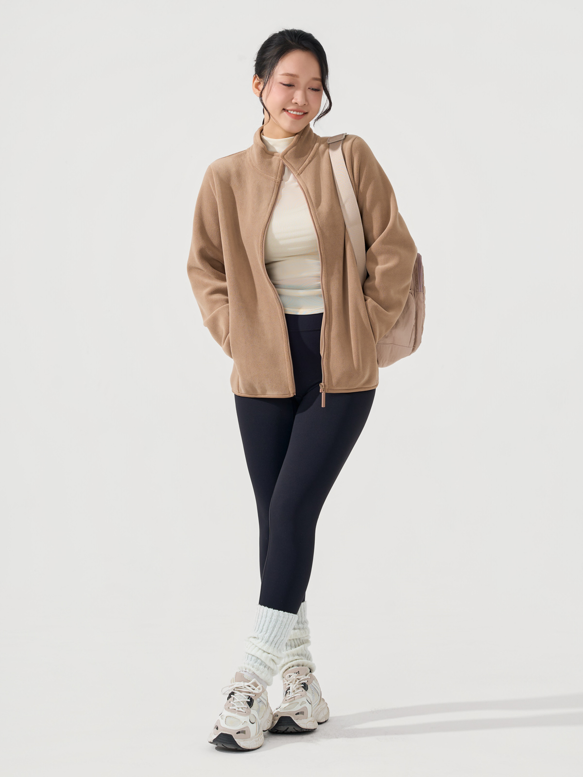 Áo khoác nỉ phom suông DailyMove