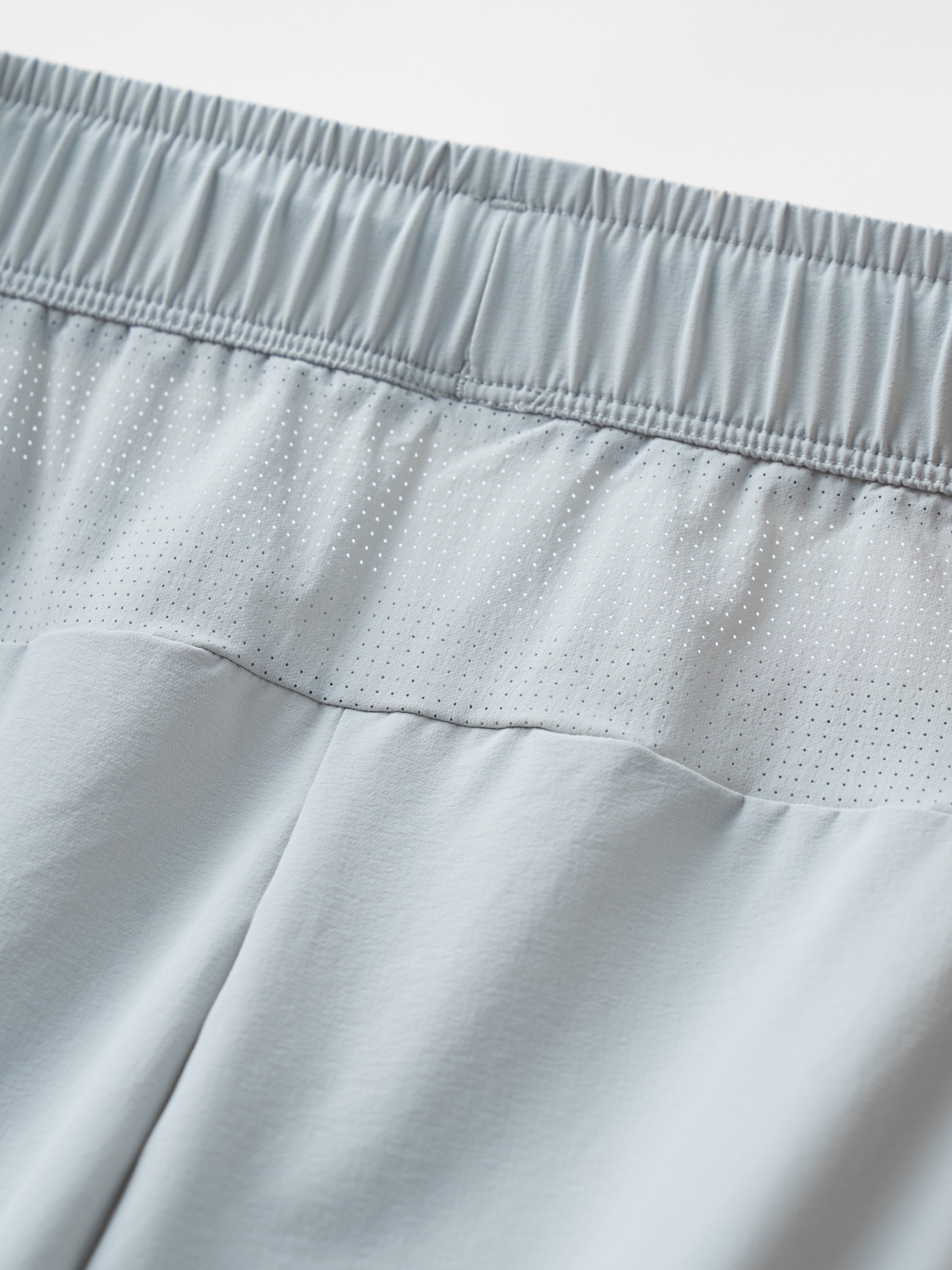 Quần Shorts Thể Thao AIRLITE – Laser