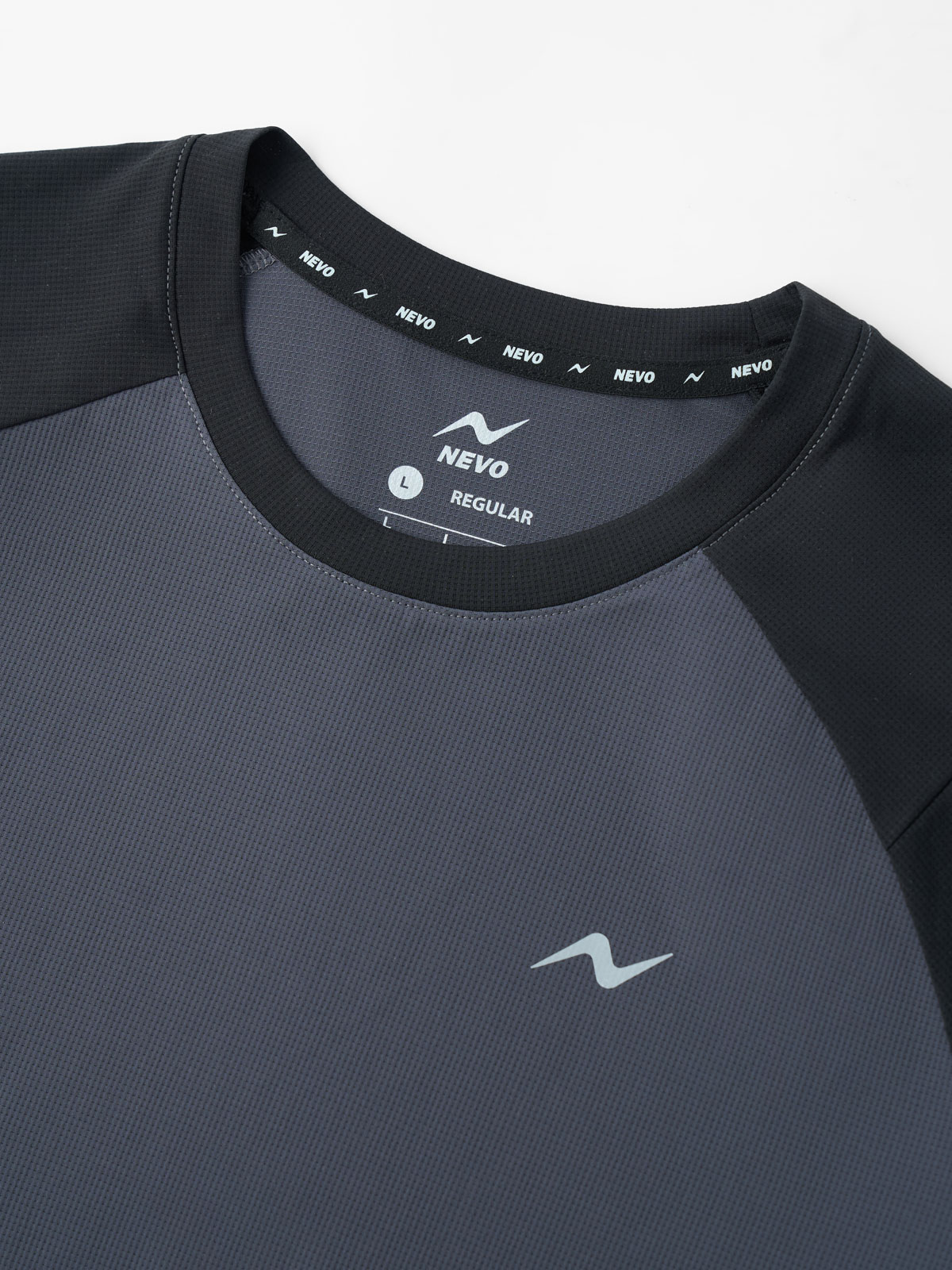 Áo Thun Thể Thao Raglan Motion Tee