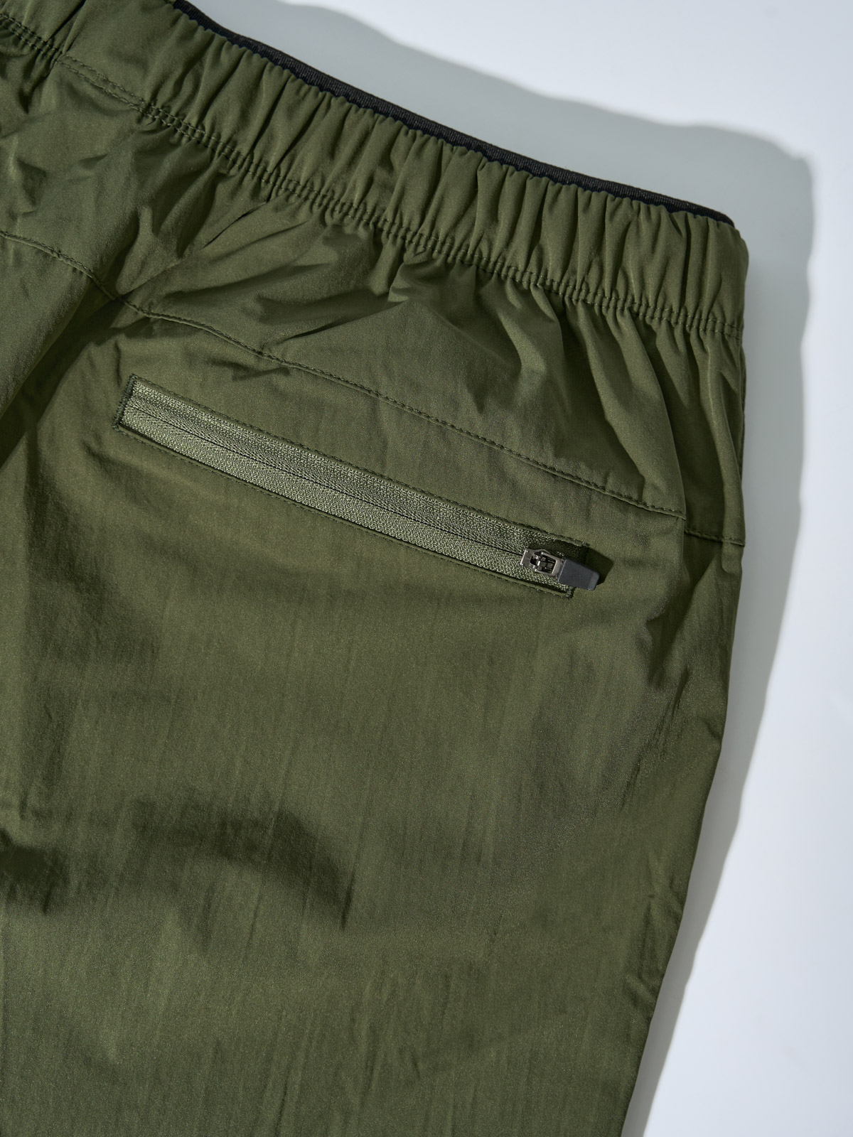 Quần Shorts Gió Thể Thao Nam Chun Ẩn