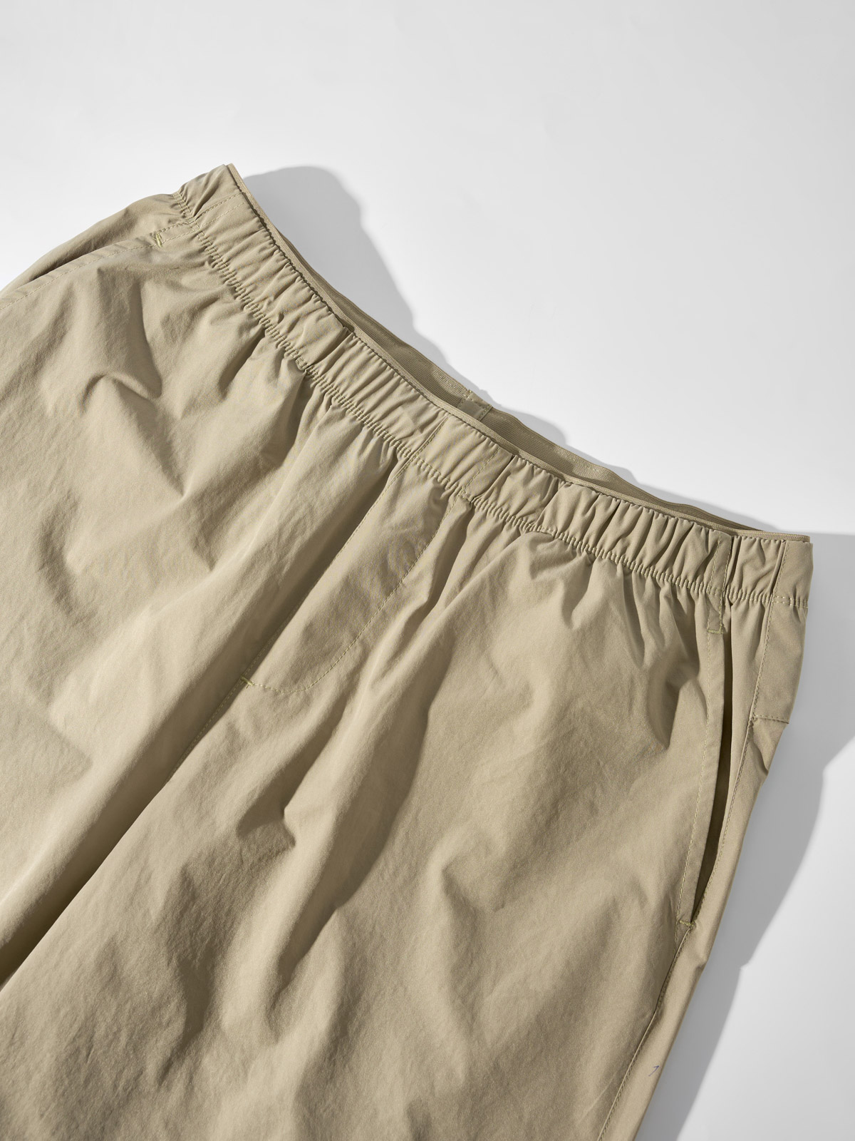 Quần Shorts Gió Thể Thao Nam Chun Ẩn