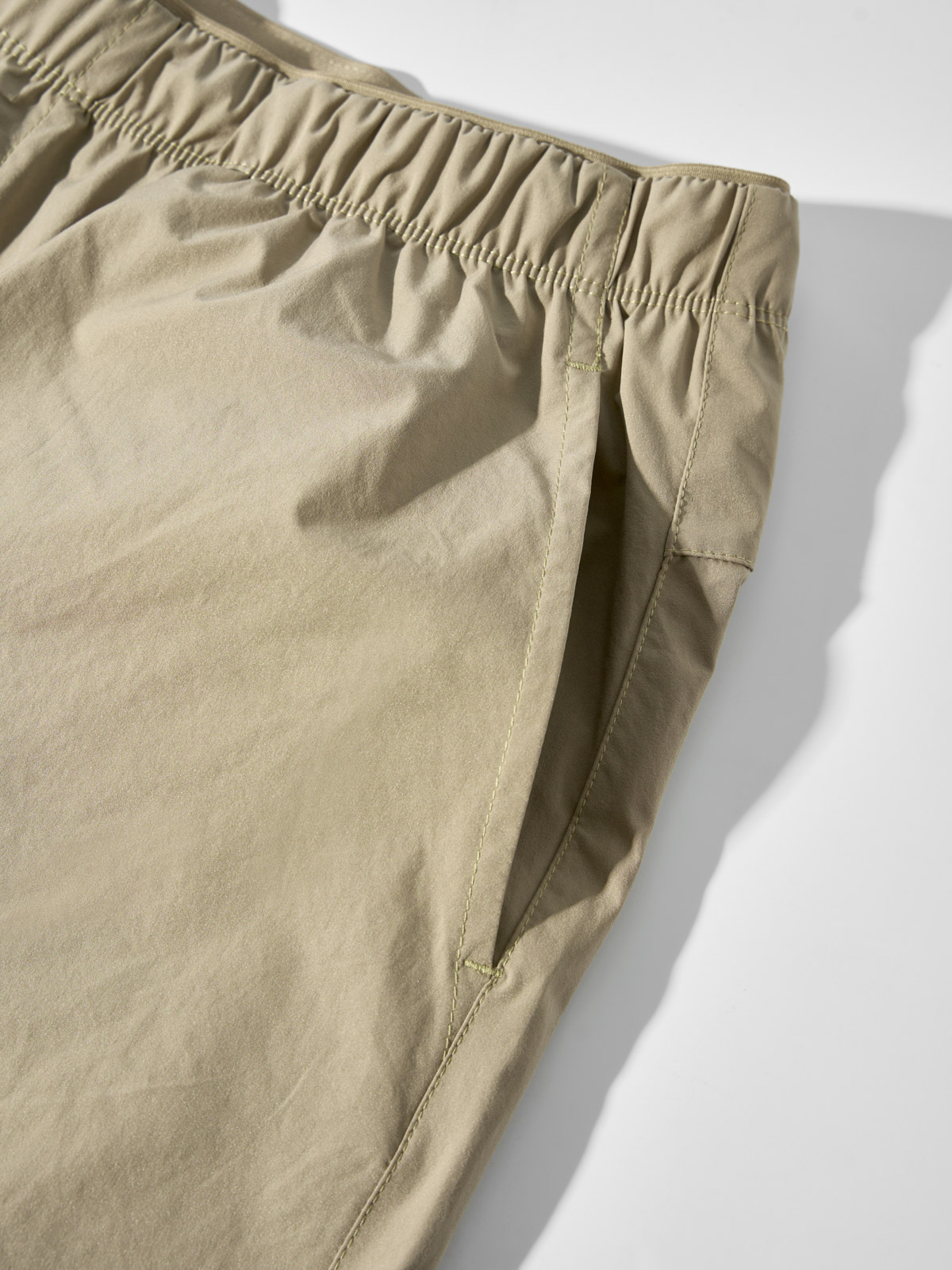 Quần Shorts Gió Thể Thao Nam Chun Ẩn