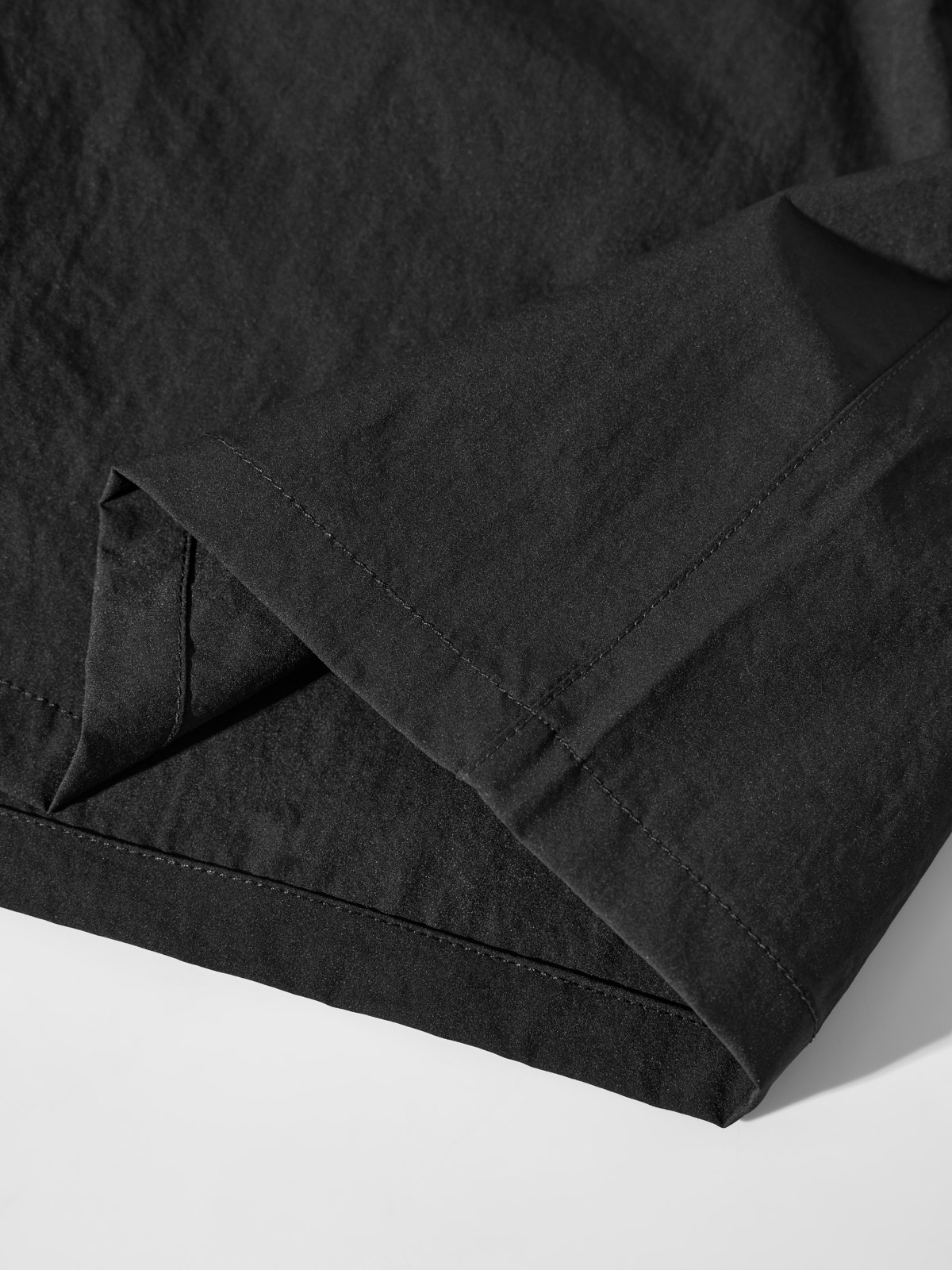 Quần Shorts Gió Thể Thao Nam Chun Ẩn