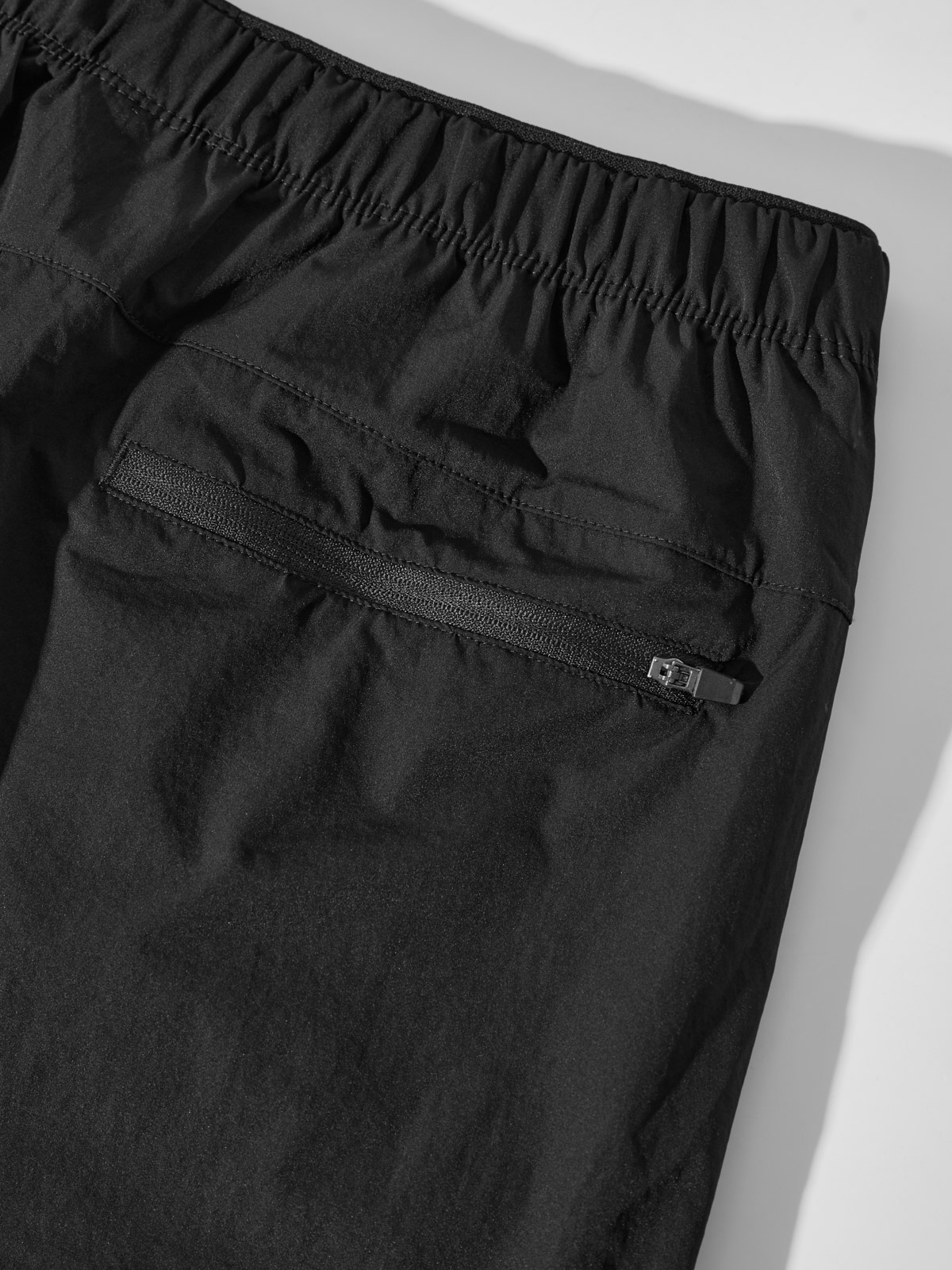 Quần Shorts Gió Thể Thao Nam Chun Ẩn