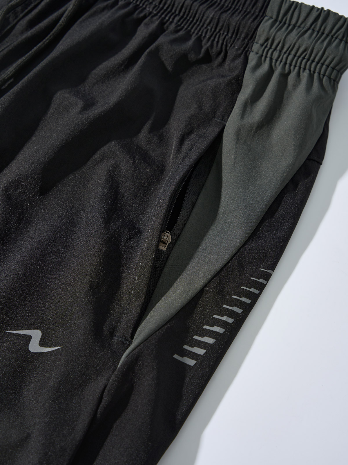 Quần Short Nam Thể Thao Co Giãn Dây Rút