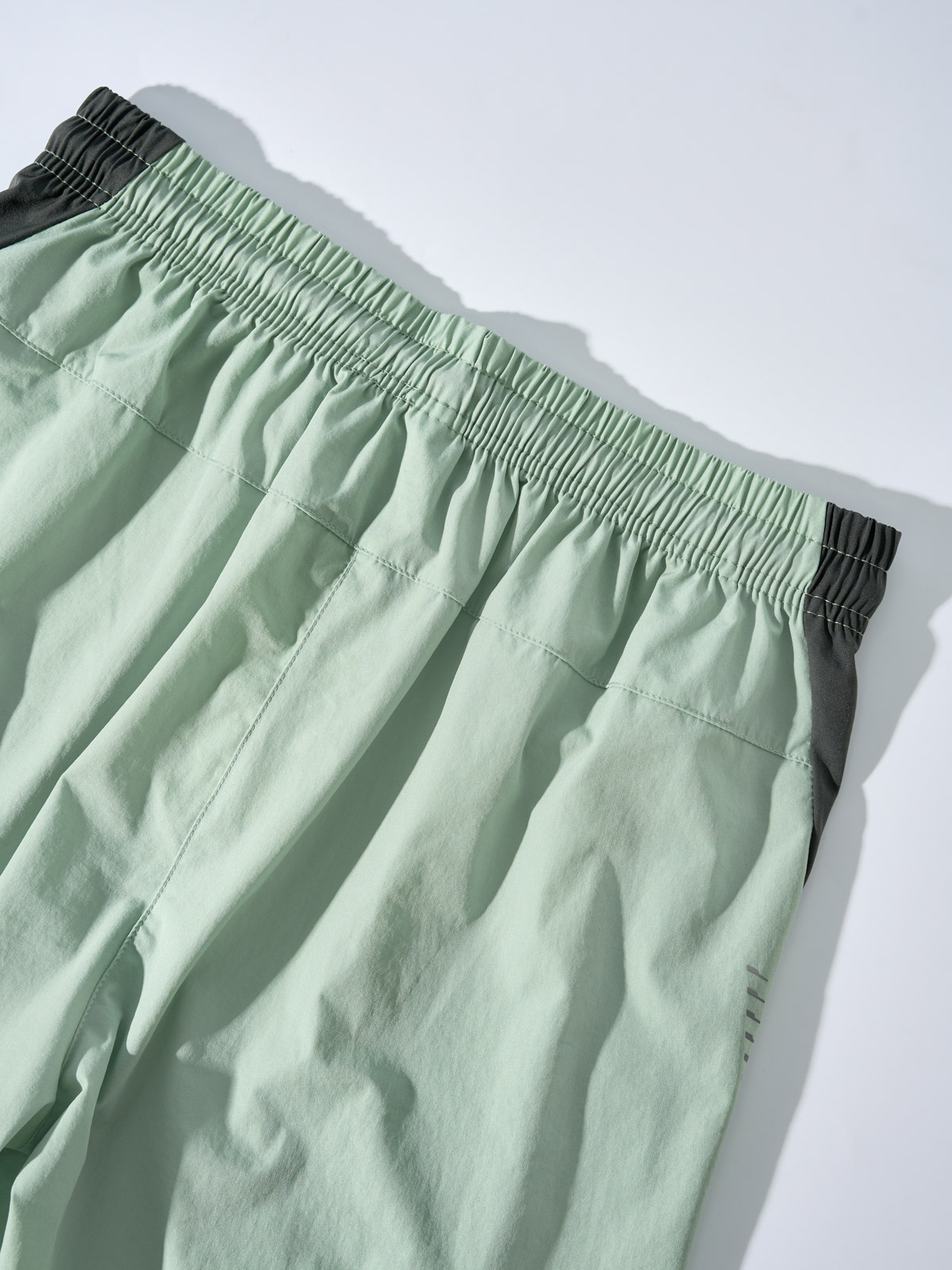 Quần Short Nam Thể Thao Co Giãn Dây Rút