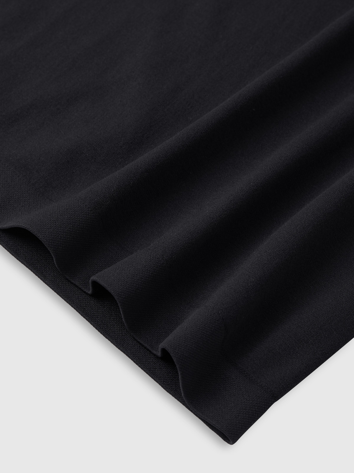 Áo Thun Dài Tay Nam Athleisure Dáng Slim Fit