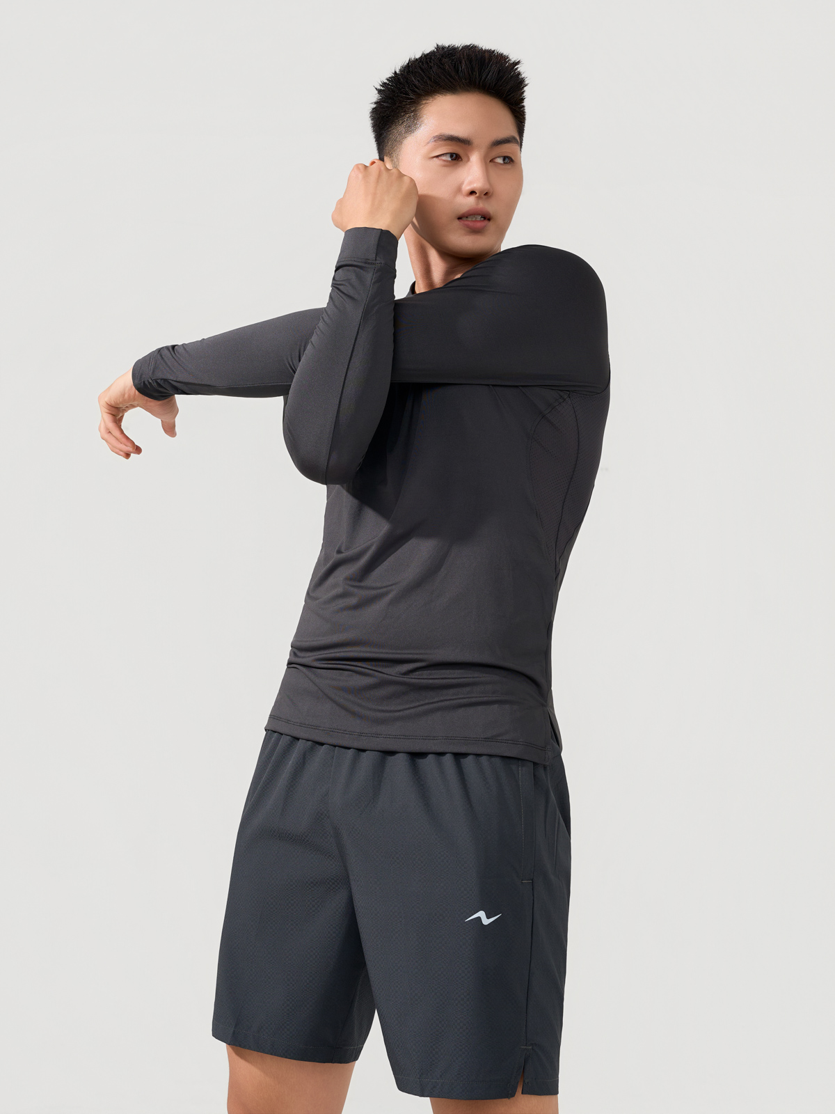 Áo Phông Dài Tay Nam Nevo