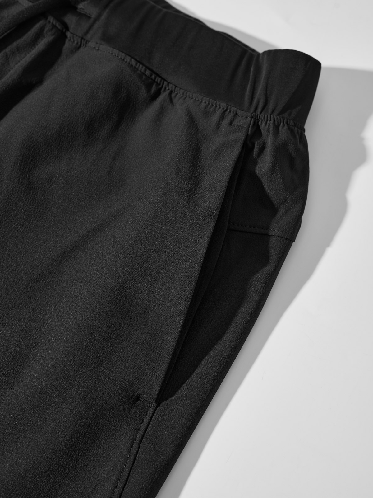 Quần Gió Thể Thao Nam Cạp Chun