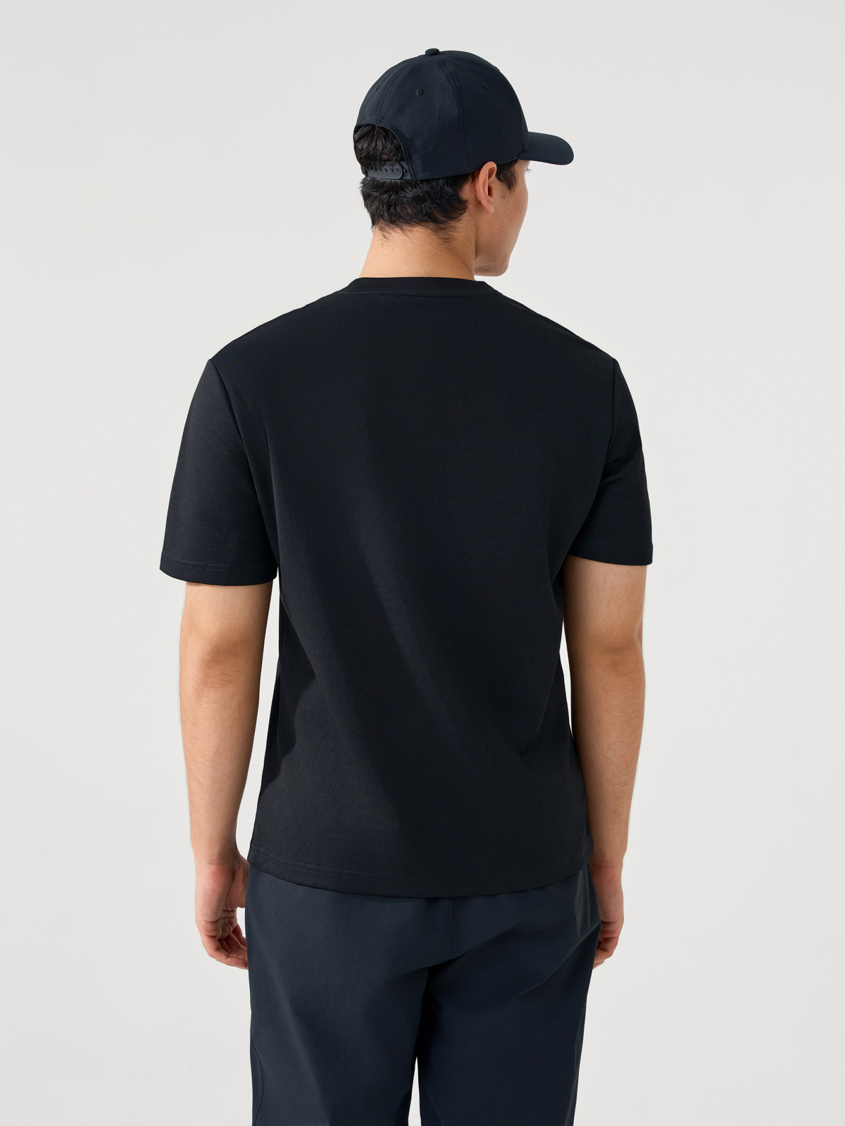 Áo Phông Thể Thao Nam Athleisure Form Suông