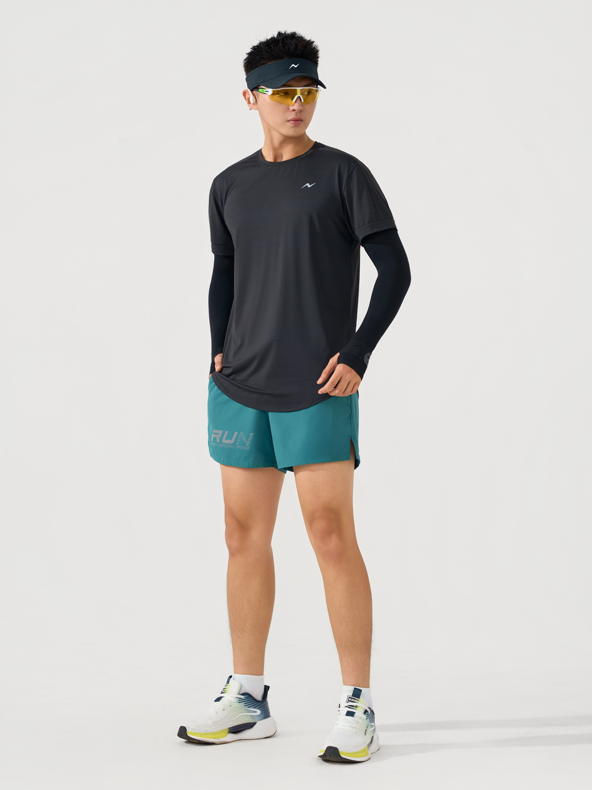 Áo Phông Thể Thao Nam Nevo Essentials