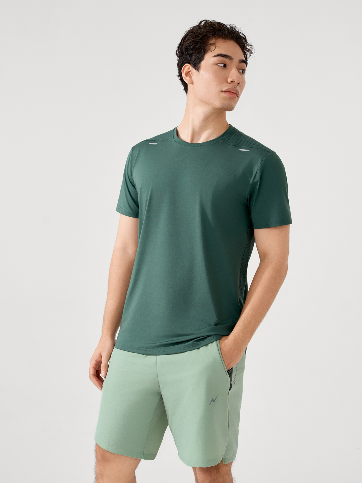 Áo Phông Thể Thao Nam Dáng Body Co Giãn