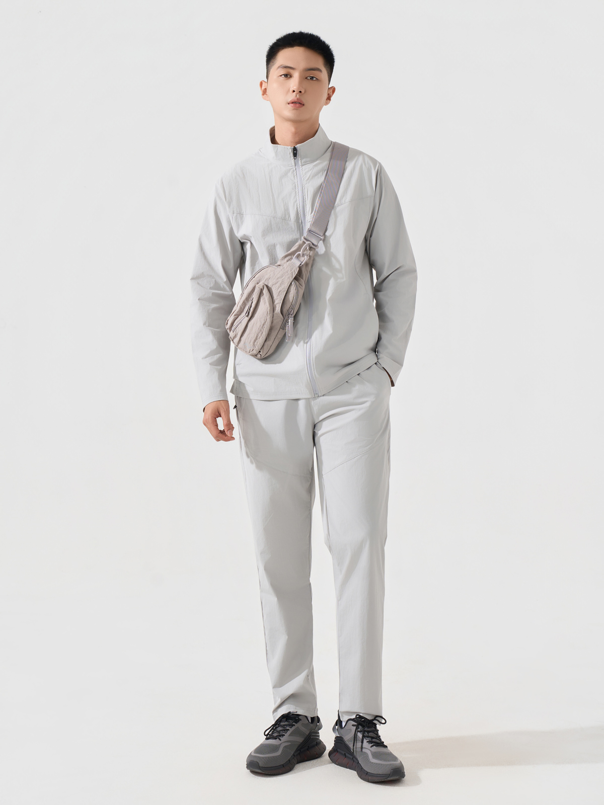 Áo Khoác Gió Thể Thao Nam Athleisure NEVO