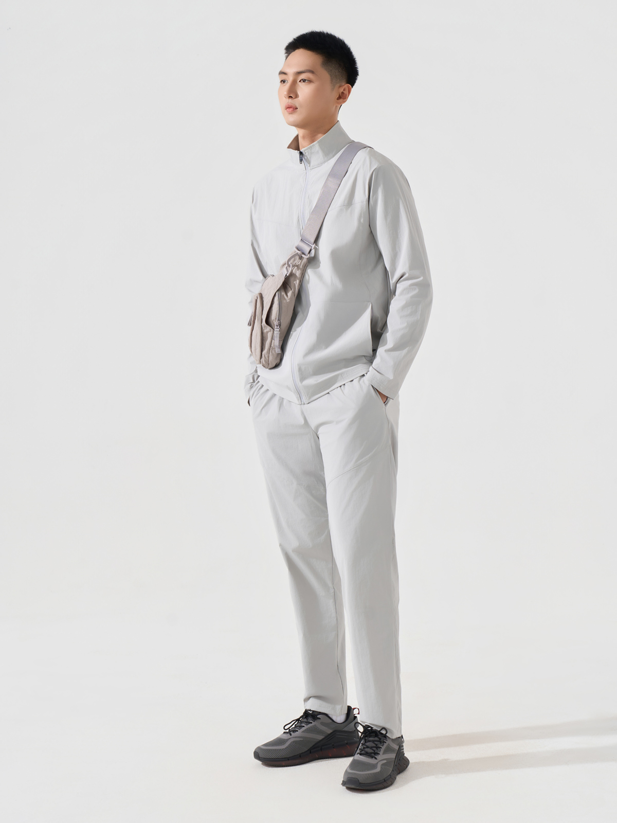 Áo Khoác Gió Thể Thao Nam Athleisure NEVO