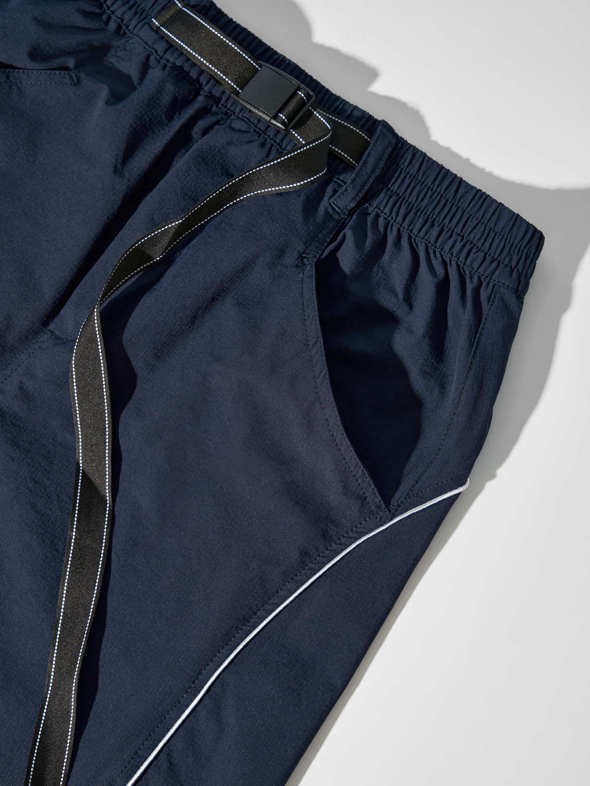 Quần Jogger Thể Thao Nữ Vải Gió Năng Động