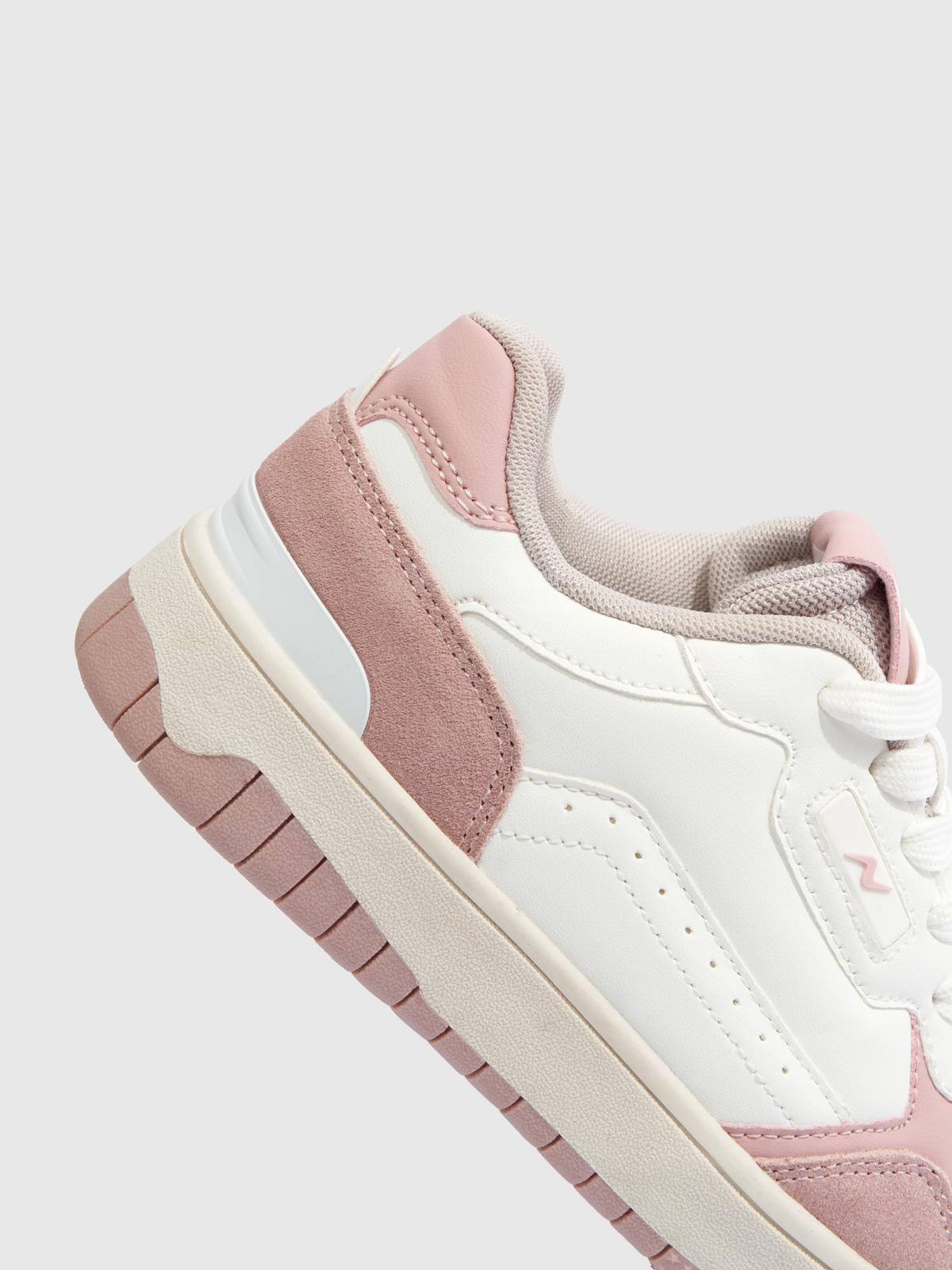 Giày Nữ Phối Da Thể Thao Women's Flexleather Sports Shoes