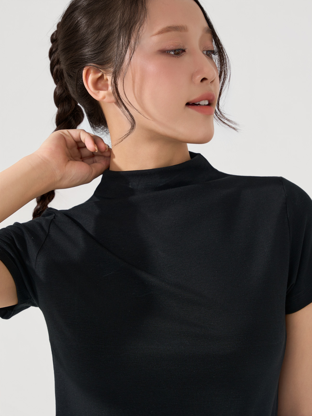 Áo Phông Thể Thao Nữ Cổ Leo