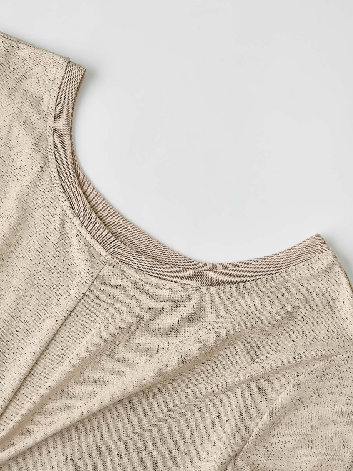 Áo Thun Thể Thao Thoáng Khí Croptop Xoắn Eo