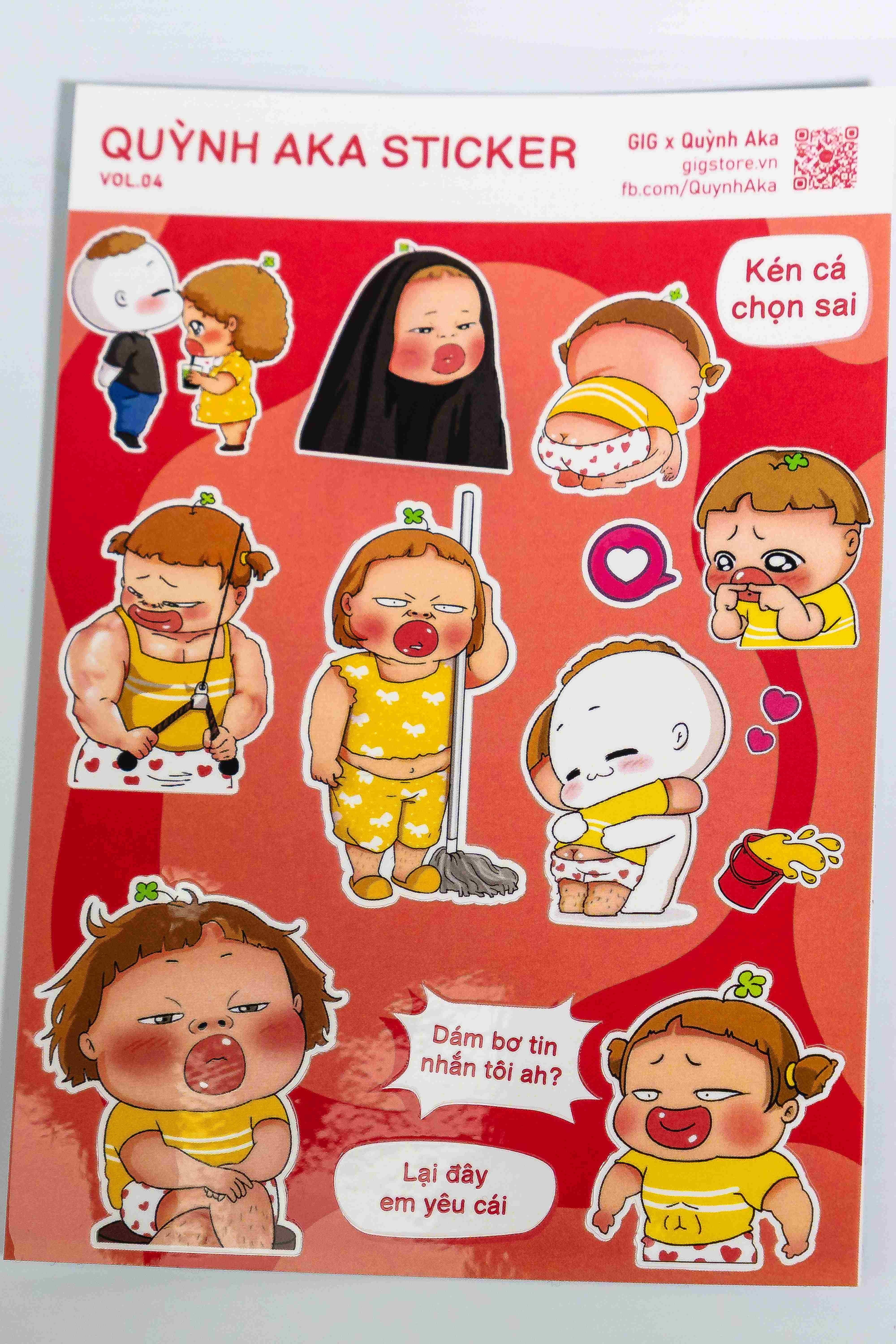 Set Sticker In Hình Quỳnh Aka x GIG | Set Random Decal Trang Trí Dán Laptop, Điện Thoại, Mũ, Cốc,...