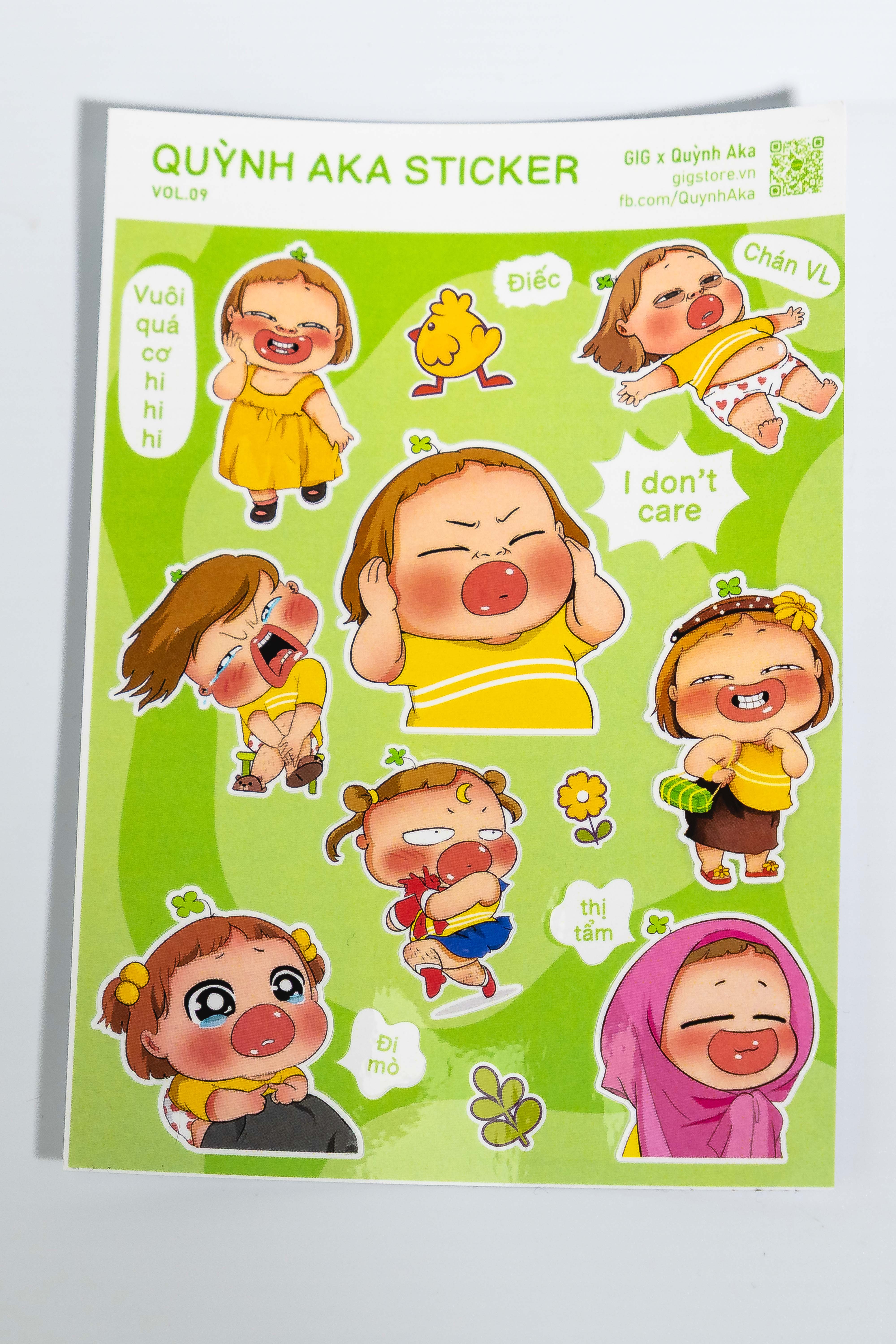 Set Sticker In Hình Quỳnh Aka x GIG | Set Random Decal Trang Trí Dán Laptop, Điện Thoại, Mũ, Cốc,...