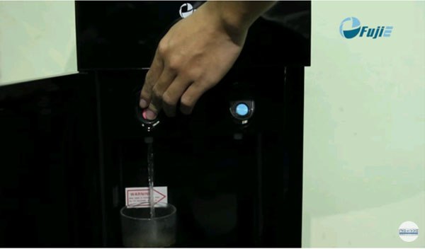 Cây nước nóng lạnh cao cấp 2 vòi FujiE WD1700E - hình 7