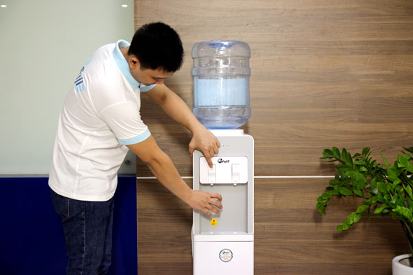 Cây nước nóng lạnh cao cấp FujiE WD1850C - hình 4