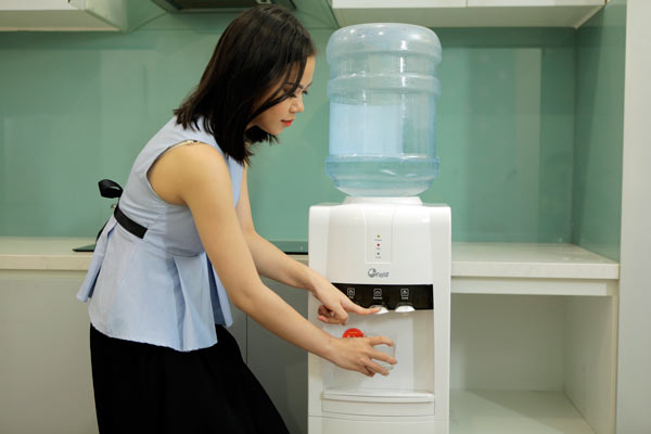 Cây nước nóng lạnh FujiE WD1800E - hình 6