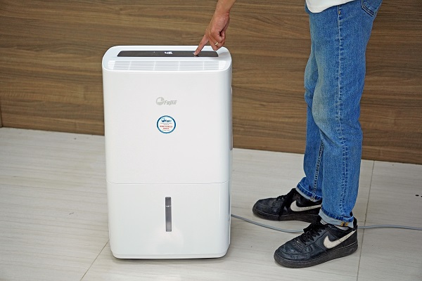 Máy hút ẩm công nghiệp FujiE HM-650EC - hình 3