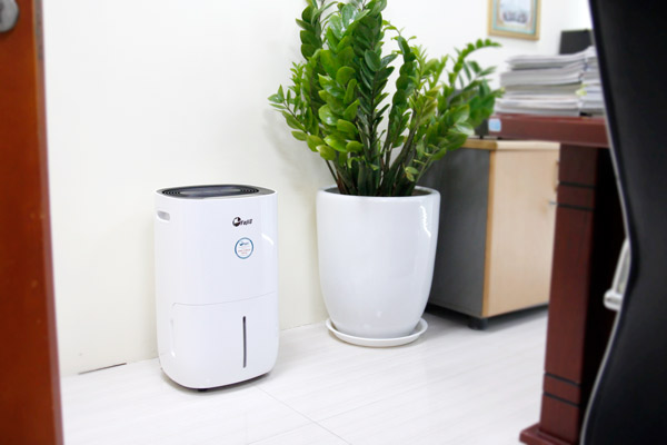 Máy hút ẩm dân dụng kèm lọc không khí FujiE HM-920EN - hình 2