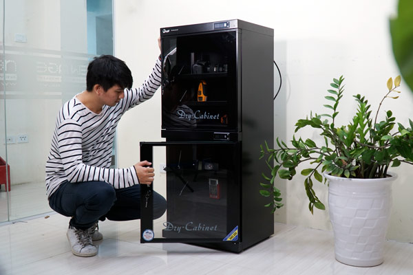 Tủ chống ẩm FujiE DHC200 ( 200 lít )