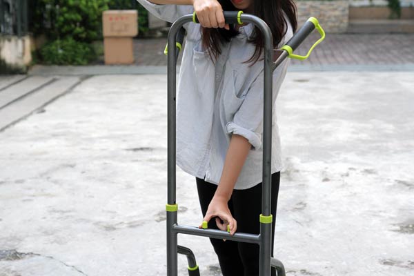 Khung xe chế tạo bằng thép ống, sơn tĩnh điện chắc chắn