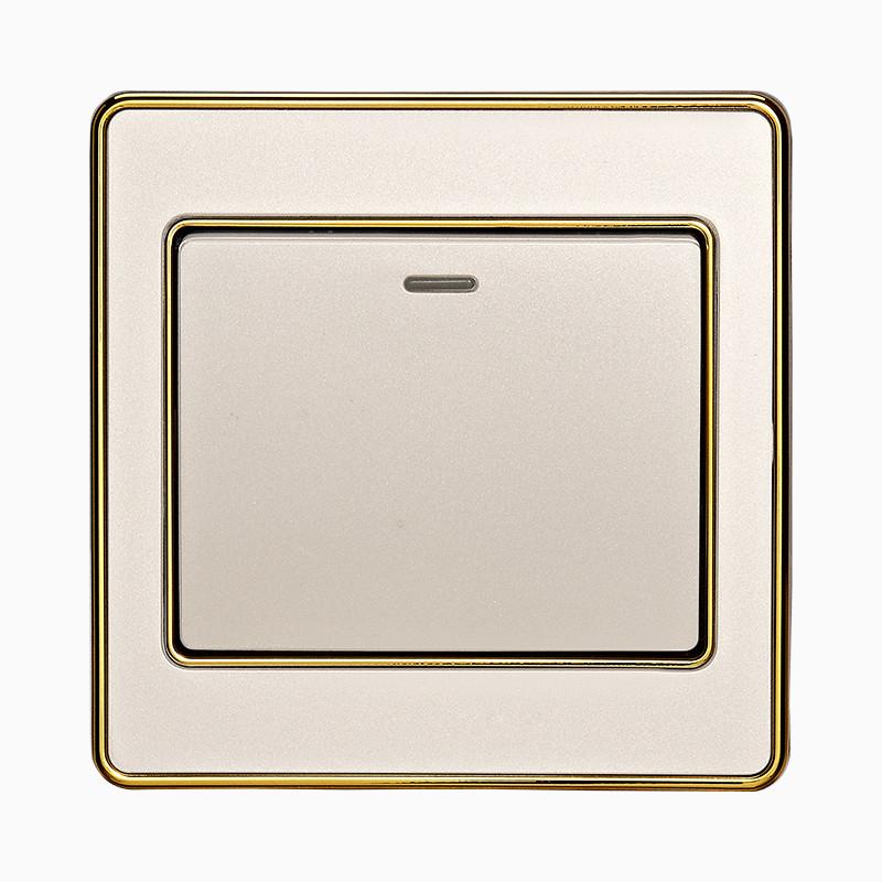 Mặt ổ điện A1 màu trắng, viền vàng Chrome, chống bám vân tay – DPE-A1W-A1S