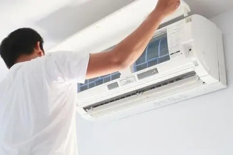 Máy lạnh LG tự ngắt sau vài phút là do đâu? Nguyên nhân và cách xử lý đơn giản