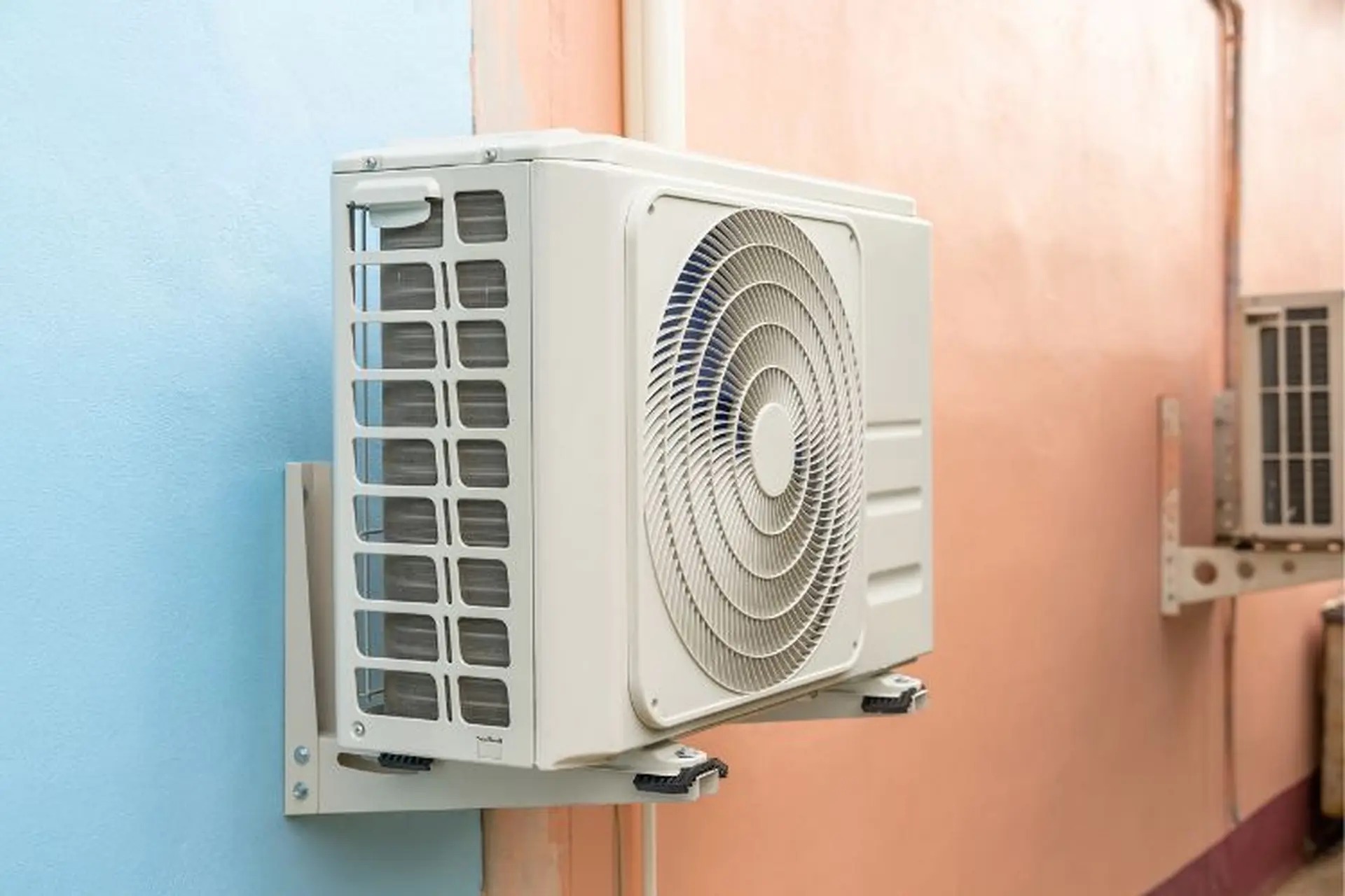Cảm biến dàn nóng điều hòa có vai trò gì? Tìm hiểu cách bảo dưỡng cảm biến dàn nóng
