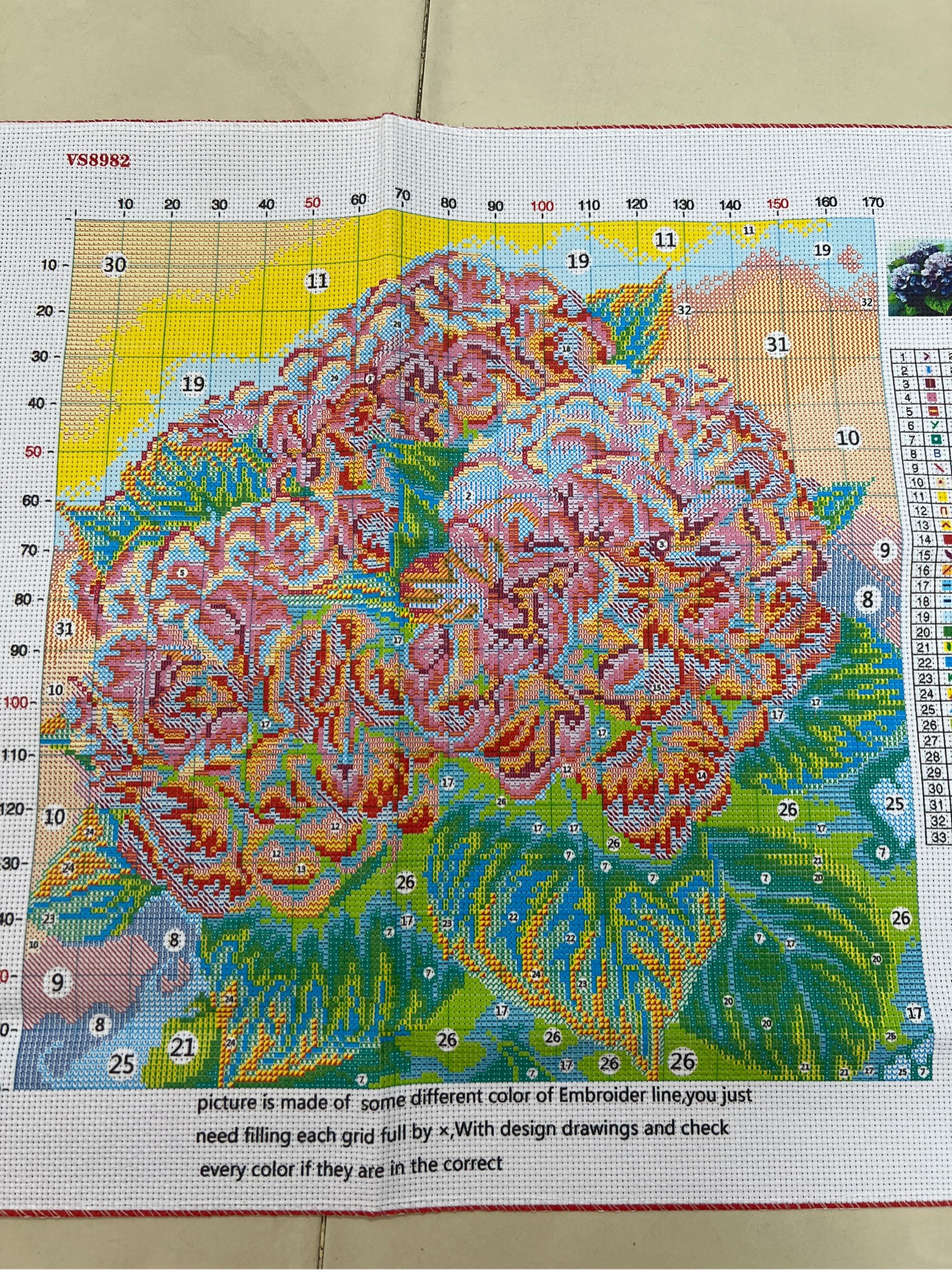 Tranh thêu kín Hoa cẩm tú cầu VS8982, kích thước 50x50 cm