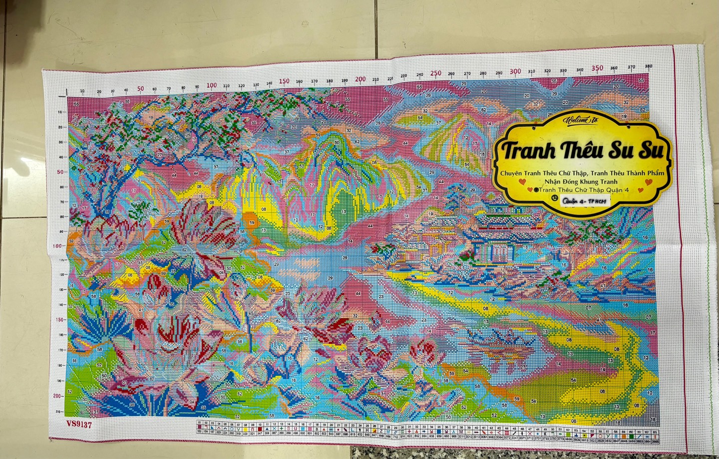 Tranh thêu kín Hoa Sen tinh khiết VS9137, kích thước 58 x 98 cm