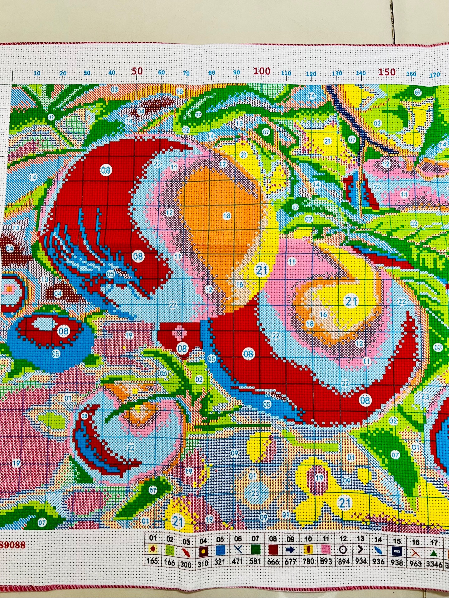 Tranh thêu kín Trái táo VS9088, kích thước 50x70 cm