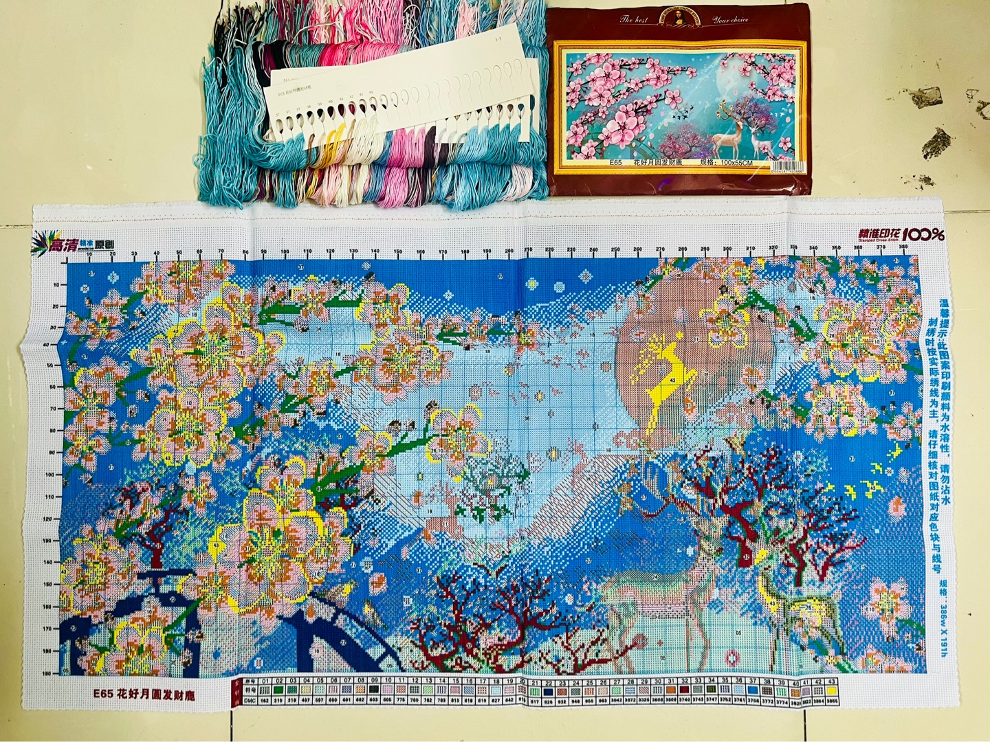 Tranh thêu kín Hươu vườn đào E65, Kích thước 100 x 55 cm