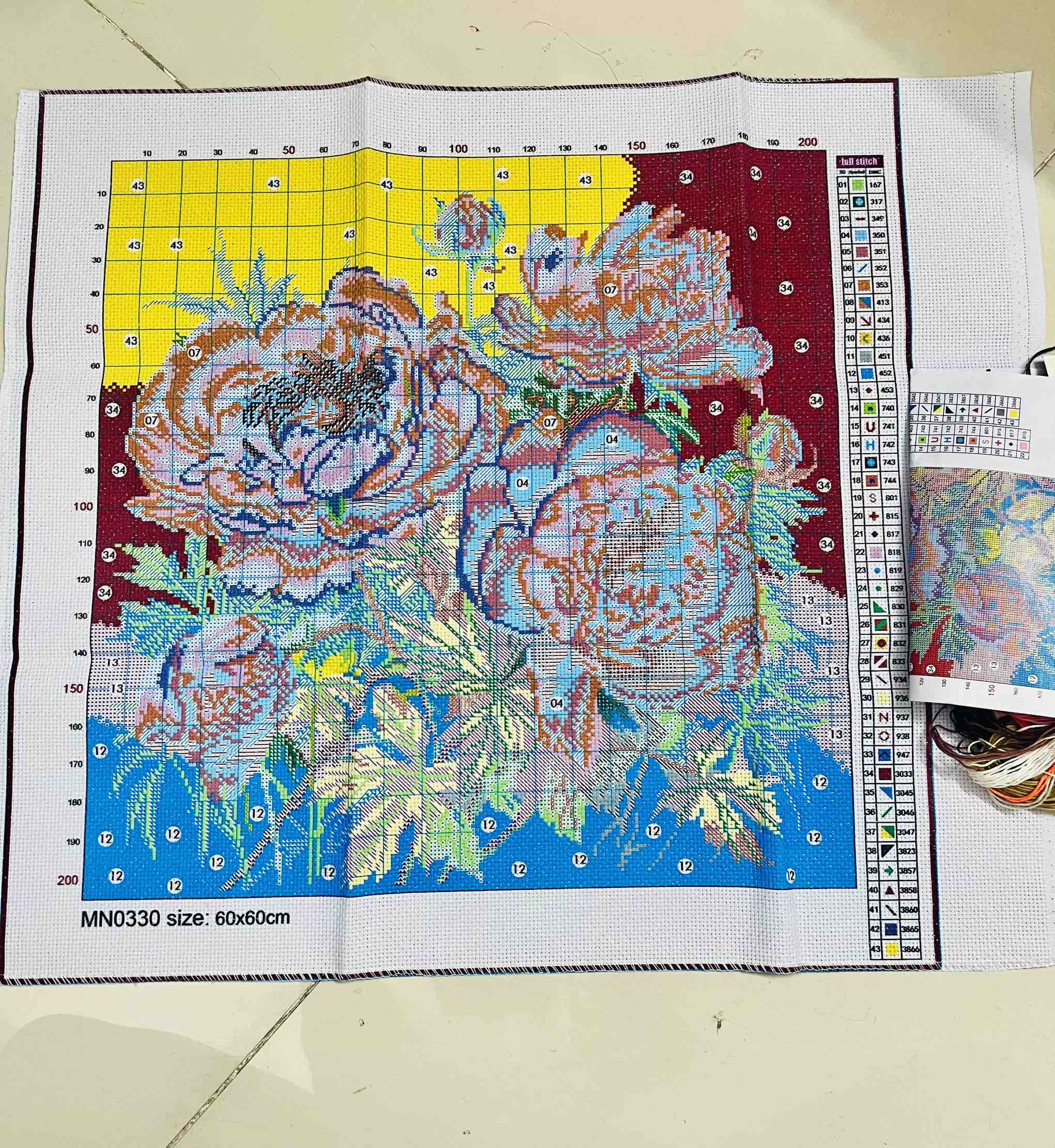 Tranh thêu kín Hoa mẫu đơn nở rộ MN0330, kích thước 60 x 60 cm