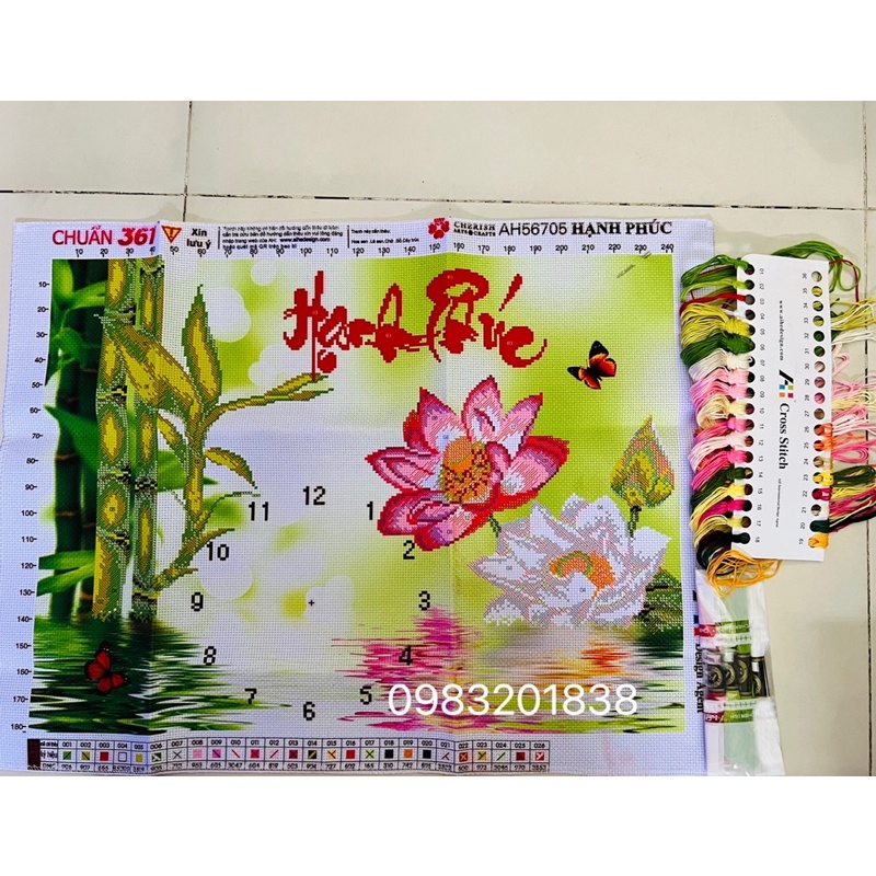 Tranh thêu chữ thập Đồng hồ Hạnh phúc AL56705, kích thước 66 x 52 cm