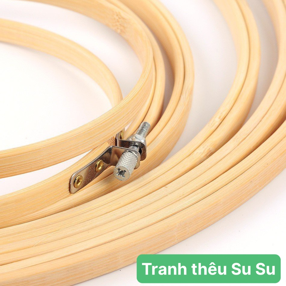 Khung tròn và khung vuông thêu tranh chữ thập