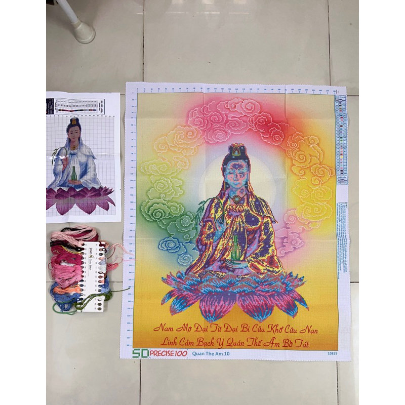 Tranh thêu chữ thập Mẹ quan âm, kích thước 70 x 90 cm, thêu kín quan âm, nền không thêu
