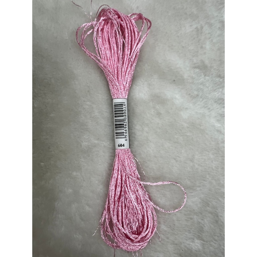 Chỉ lụa thêu tranh chữ thập, chỉ lẻ theo tép chọn màu theo hệ màu DMC (giá 1 tép)