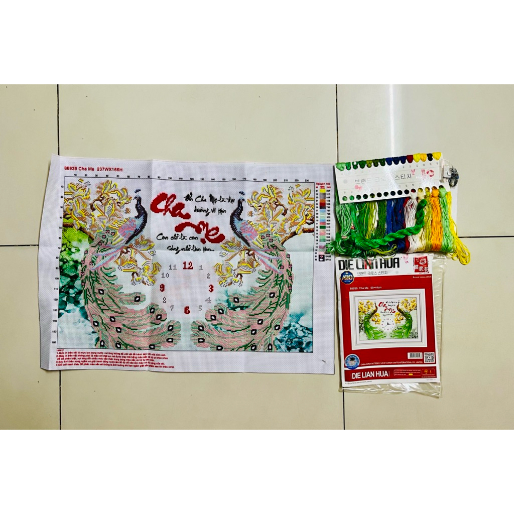 Tranh thêu chữ thập Cha mẹ (đồng hồ) LV3157 (các mẫu này đều thêu 3D)