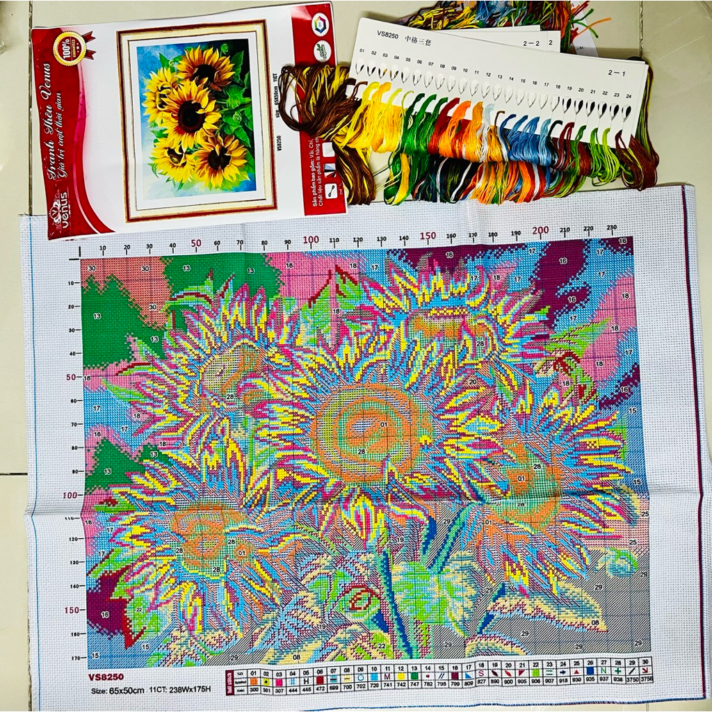 Tranh thêu kín Hoa hướng dương VS8250, kích thước 65*50 cm