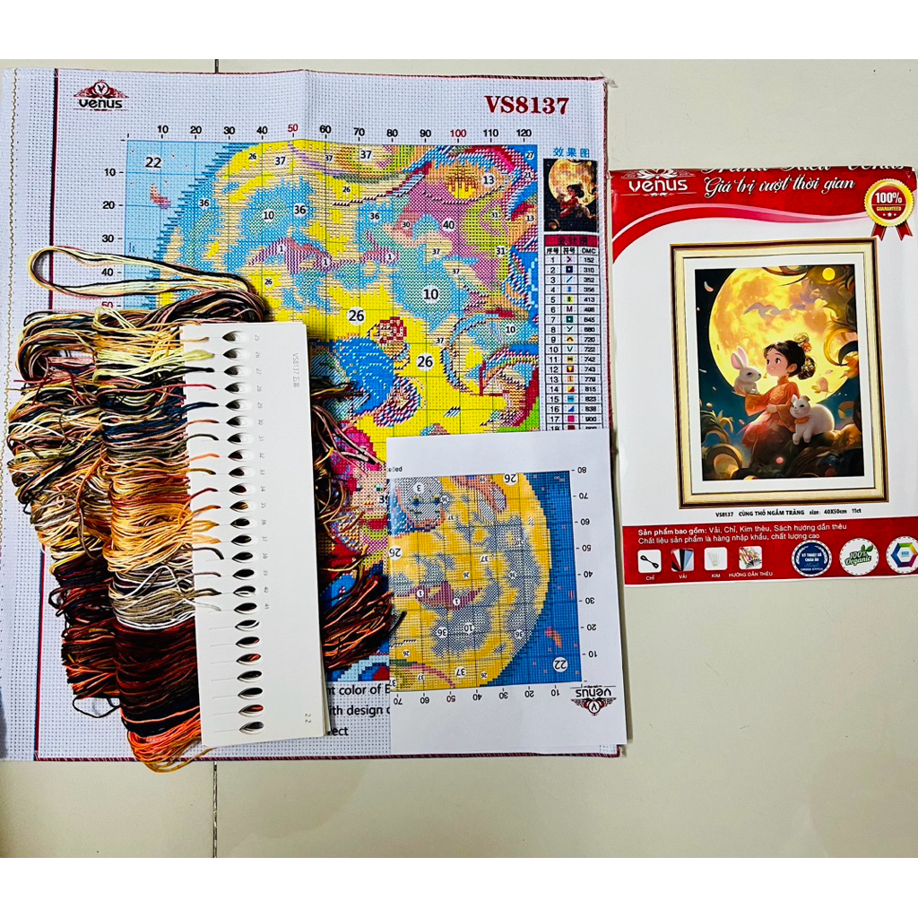 Tranh thêu kín Cô gái cùng thỏ ngắm trăng VS8137, kích thước 40x50cm, 11ct