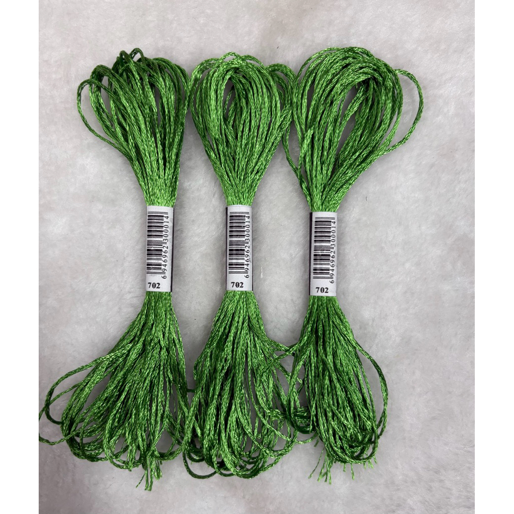 Chỉ lụa thêu tranh chữ thập, chỉ lẻ theo tép chọn màu theo hệ màu DMC (giá 1 tép)