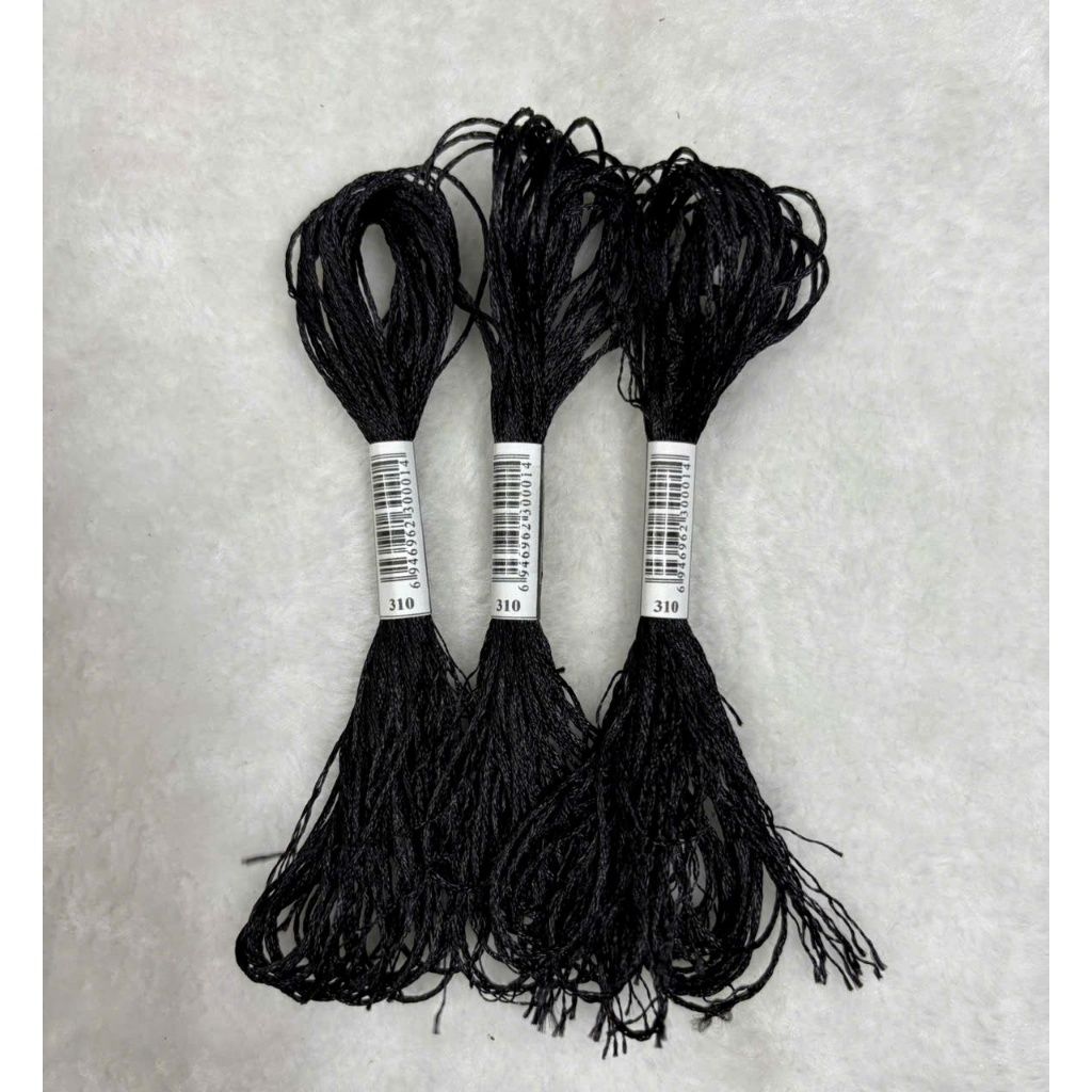 Chỉ lụa thêu tranh chữ thập, chỉ lẻ theo tép chọn màu theo hệ màu DMC (giá 1 tép)